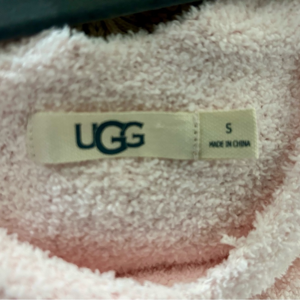 UGG Light Pink Daisy Knit Tank Top - Picture 2 of 3